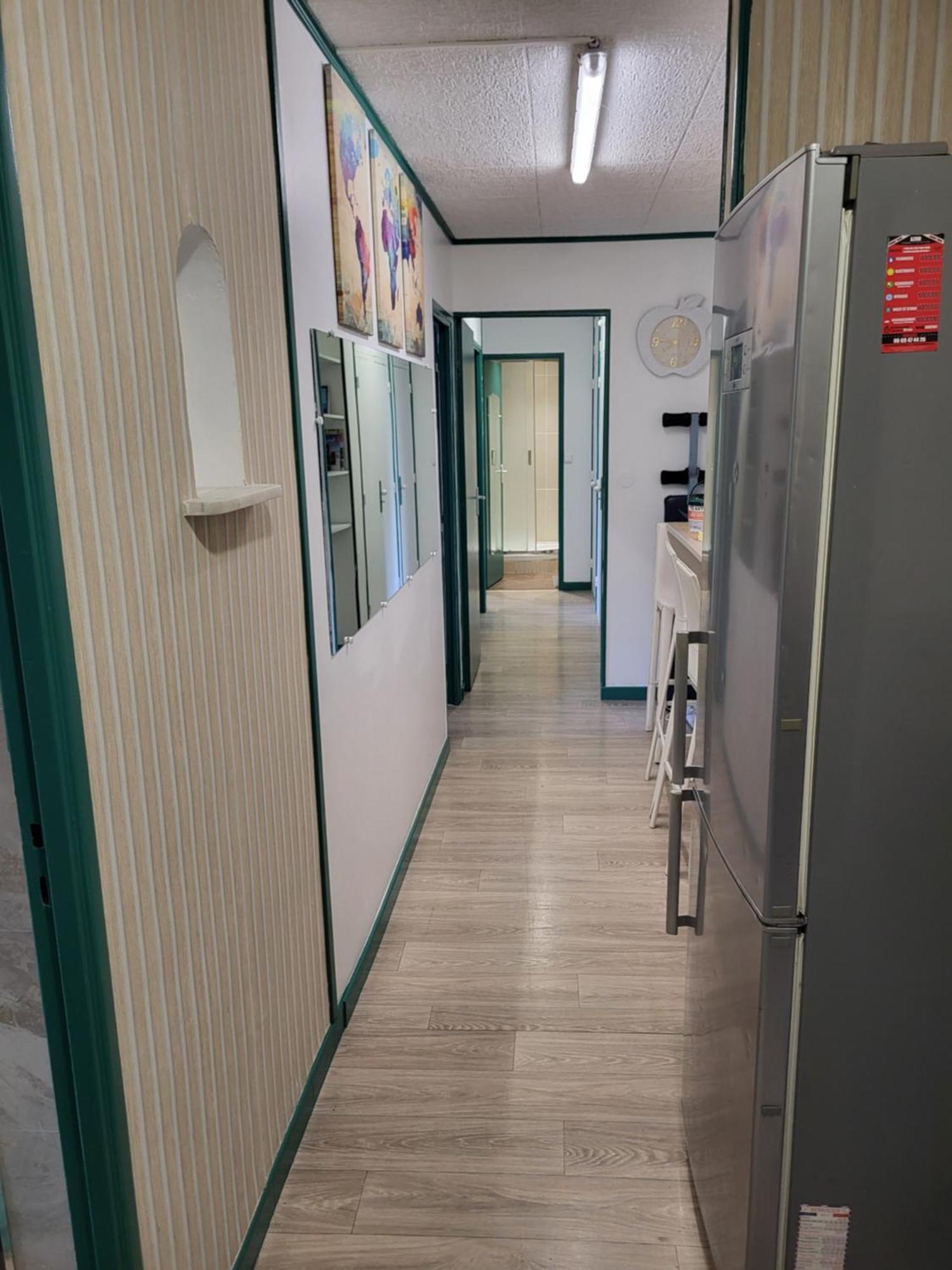 Private Room-2 In Hannana Apartment- 2 Min Walk To Tram 12 Min To Nice Train Station 15 Min To Massena Place Eksteriør bilde